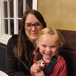 Meet your Posher, Laura